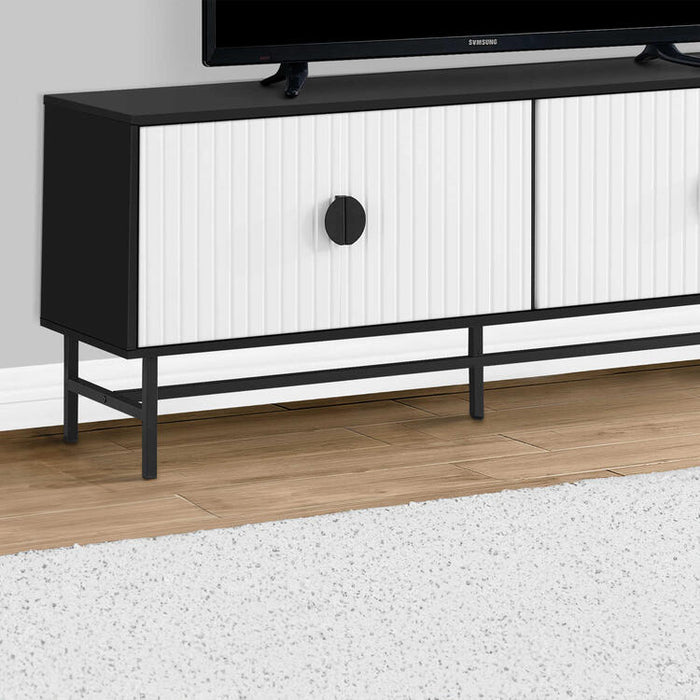 Monarch Specialties I 2732 | Meuble pour téléviseur 60'' - Base de métal noir - 2 portes blanches-SONXPLUS Thetford Mines